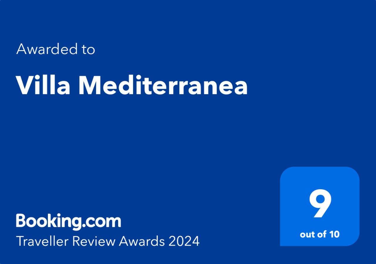 ברוקולי Villa Mediterranea מראה חיצוני תמונה